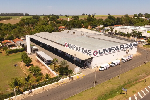 Unifardas 01 web